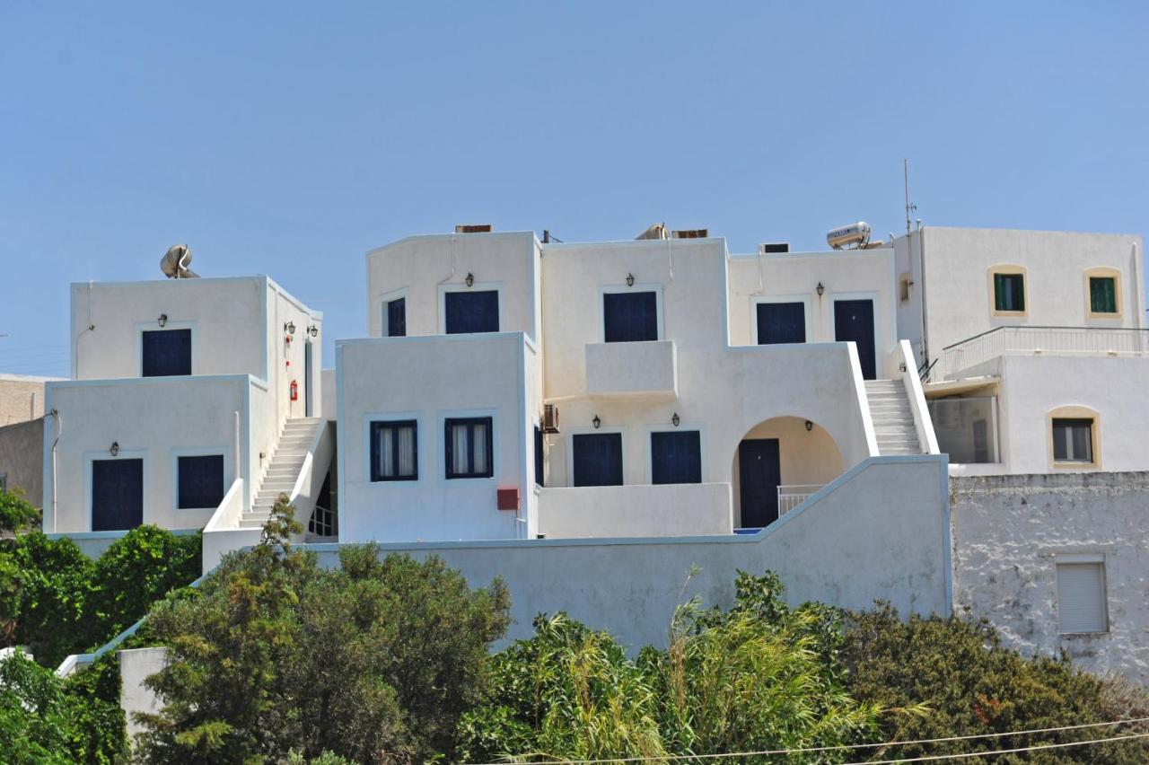 Morfeas Hotel Trypiti Bagian luar foto