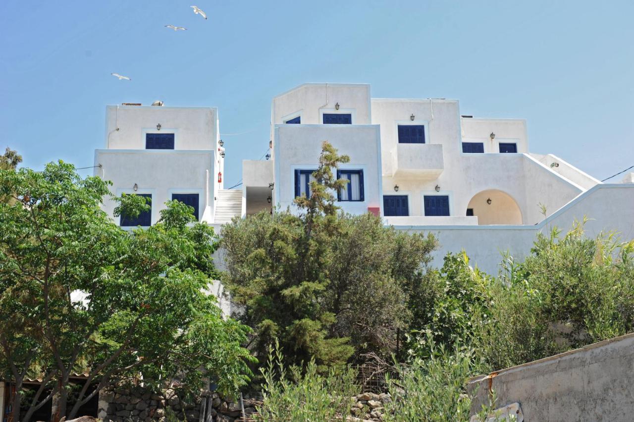 Morfeas Hotel Trypiti Bagian luar foto